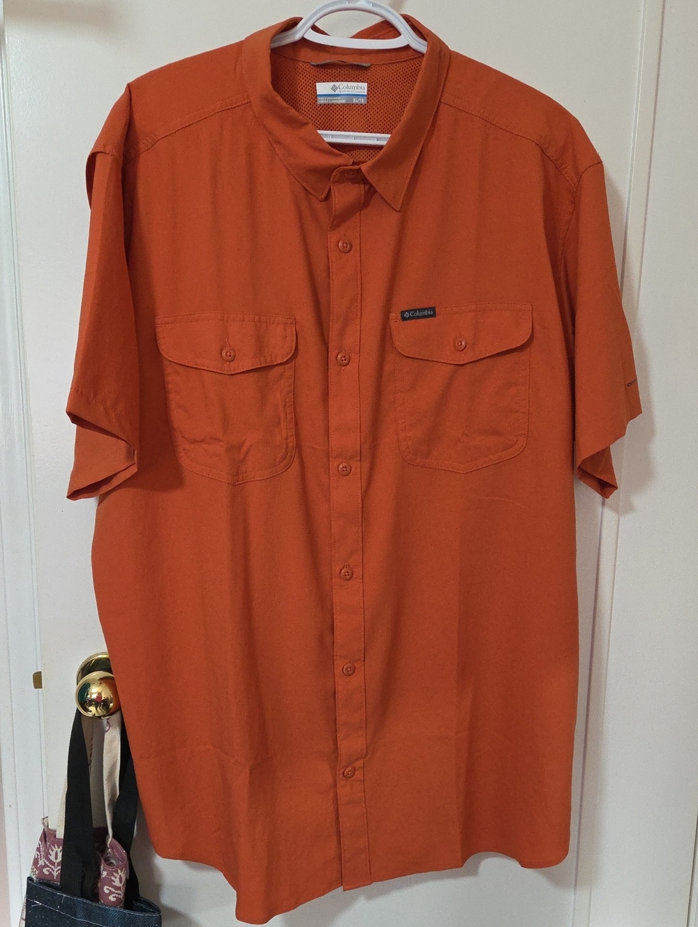 Columbia Short-Sleeve Button-Up Shirt in Rust